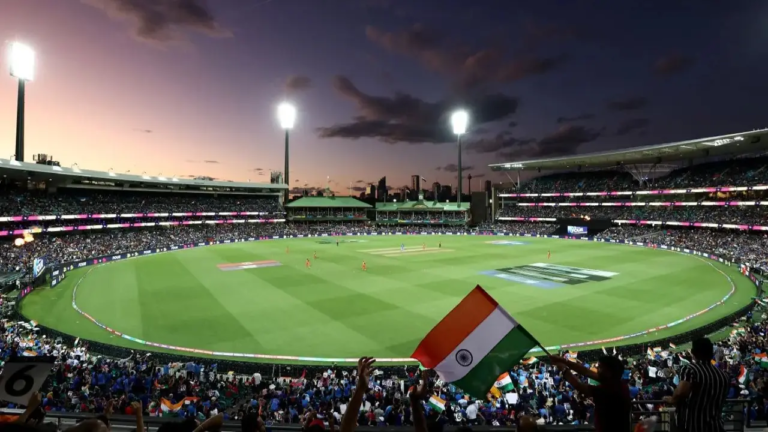 Sydney Cricket Ground Pitch Report in Hindi